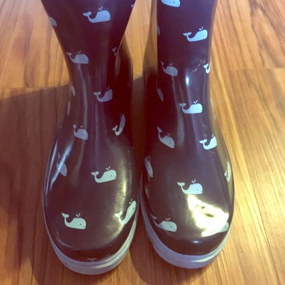 Navy Rainboots w/ Whales